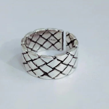 Vintage Woven Cross Ring